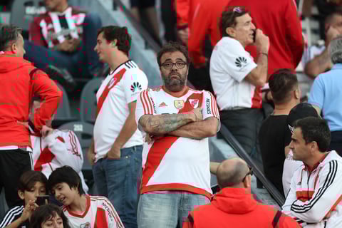 El encuentro fue suspendido.