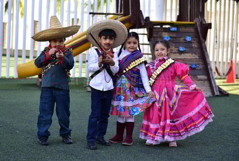26112018 Miguel, Santiago, Sara y Naomi.