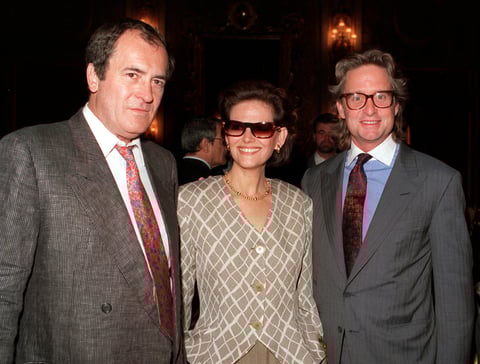 Aunque Bertolucci siempre reconoció que el gran éxito de El último tango en París le permitió, debido al éxito global que consiguió, hacer lo que "le diese la gana", y entonces rodó Novecento (1974-1976).