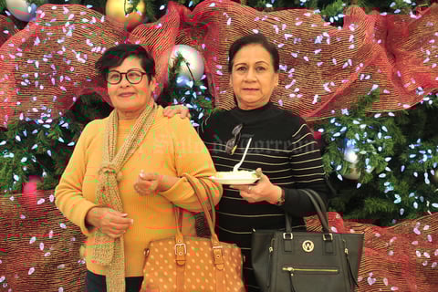 02122018 Lily y Sara.