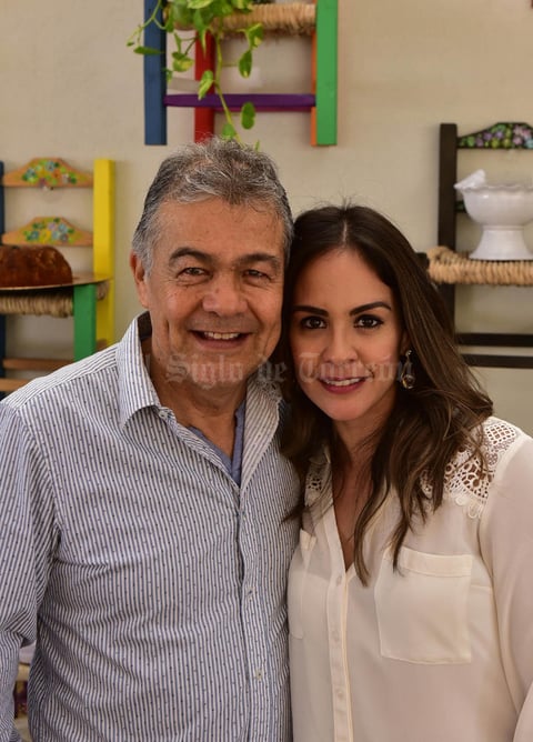 02122018 Salvador y Sandra.