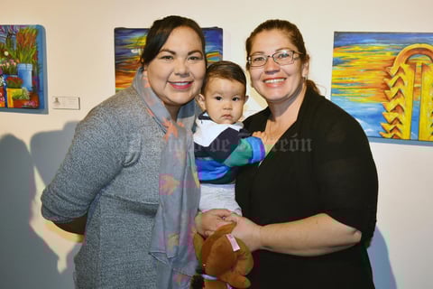 04122018 Yanina, Santiago y Erika.