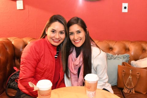 Nancy Soto y Lily Reyes.