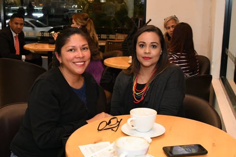 Rocío Rodríguez y Karla Lares.