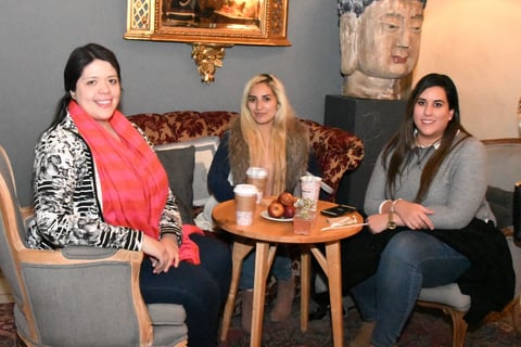 Karla Núñez, Hember Ortega y Karola Flores.
