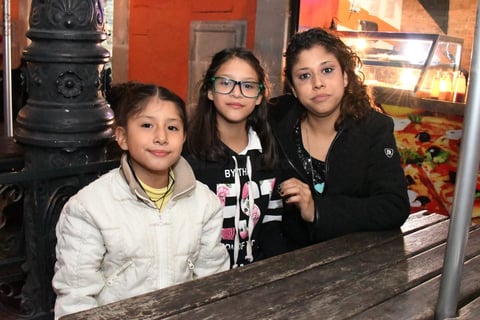Hasly Alisson Hernández Orozco, Diana Natalia Hernández Orozco y Nancy Orozco Martínez.