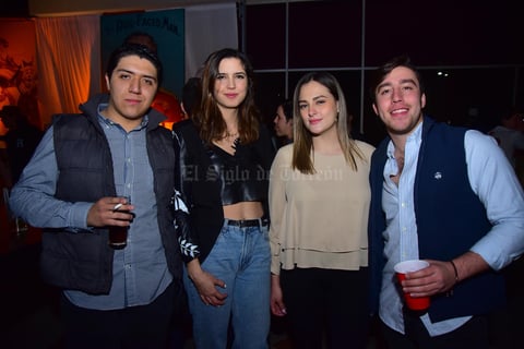 Juan Pablo, Zanya, Fer y Gustavo