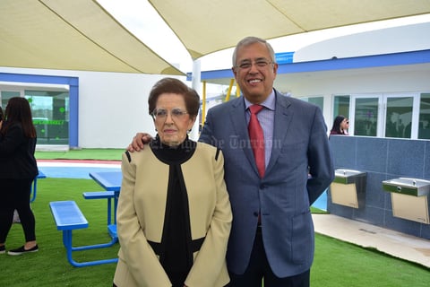 Carmela Duenes y Antonio Gonzalez Duenes