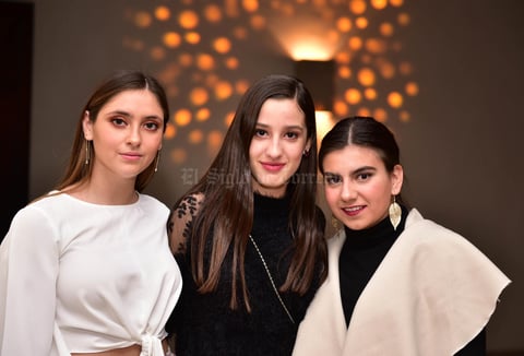 Regina, Daniela y Maryfer