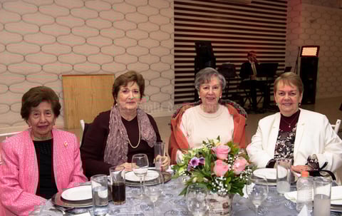 Celia, Matilde, Maura y Krysta