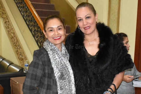 Teresa y Monica