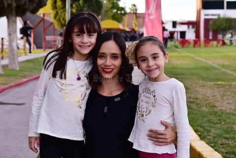 Maria Jose, Mercedes y Merce
