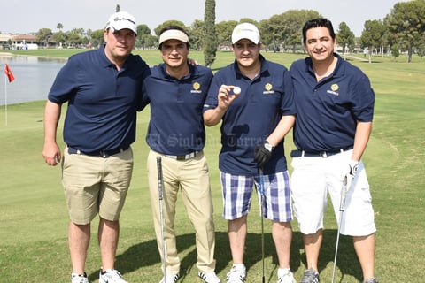 Paco, Víctor, Luis y Chuy