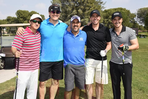 Toño, Gerardo, Jorge, Fernando y Memo