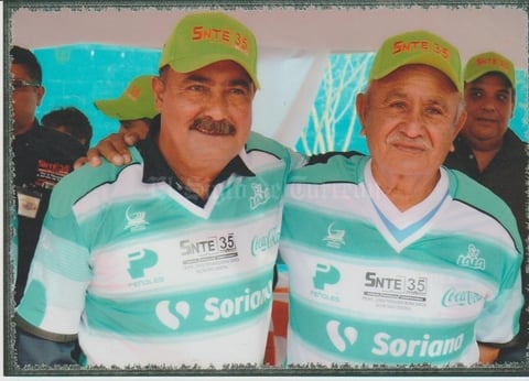 09122018 EN PAREJA.  Amanda y Carlos Quiroz.