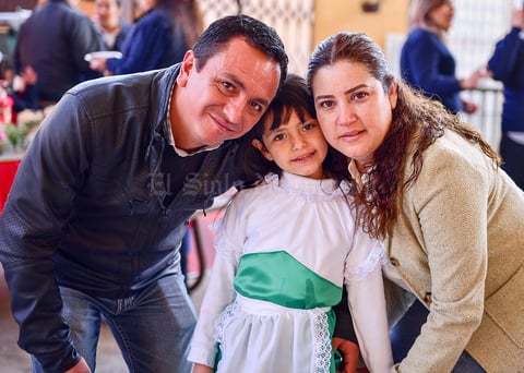 11122018 Carolina, Grecia, Lidia y Antonio.