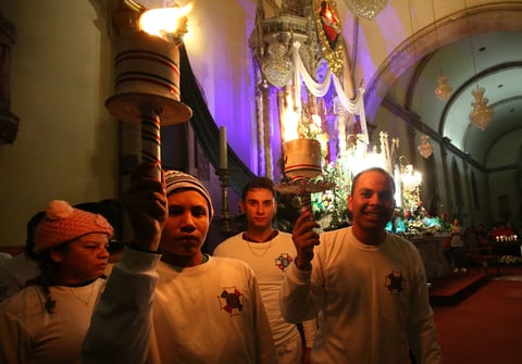 Duranguenses celebran a la Virgen de Guadalupe