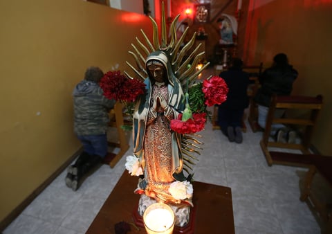 Duranguenses celebran a la Virgen de Guadalupe