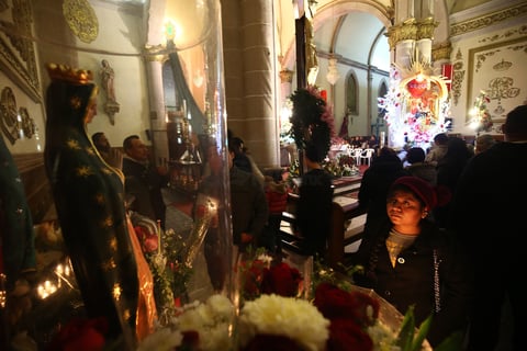 Duranguenses celebran a la Virgen de Guadalupe