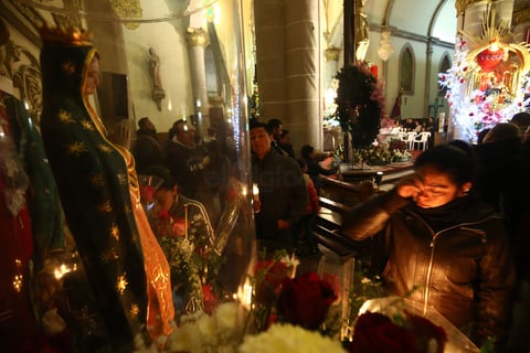 Duranguenses celebran a la Virgen de Guadalupe