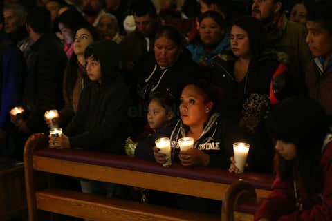 Duranguenses celebran a la Virgen de Guadalupe