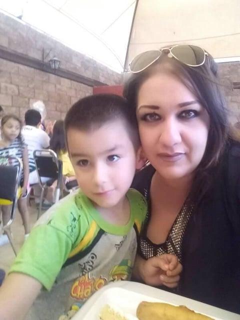 13122018 Alejandra con su hijo, Paquito.