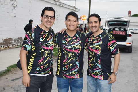 17122018 CARRERA ATLéTICA.  Carlos, Eduardo y Armando.