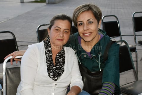 17122018 Rosa María y Ana Cecilia.