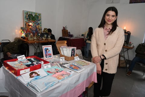 Realizan con éxito Vaivén Bazar