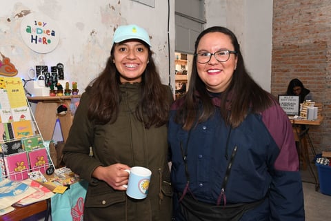 Realizan con éxito Vaivén Bazar