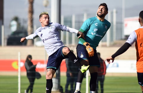 Continúa Santos Laguna con su preparación.