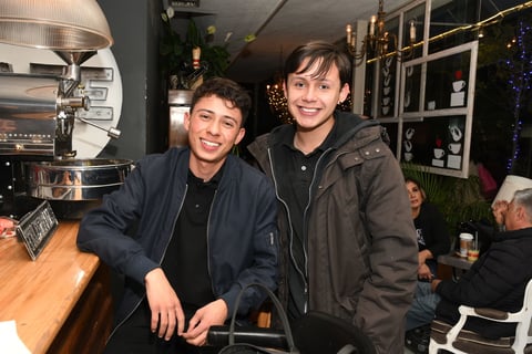 Jair Maturino y Carlos Nevárez.