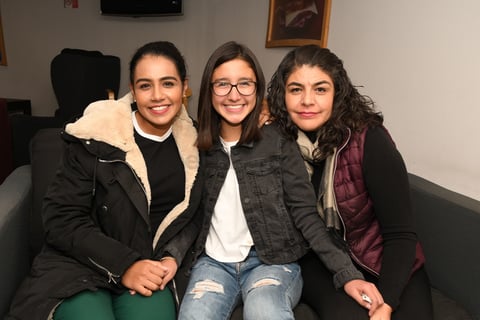 Dulce Valles, Carolina Valles y Rosa de Guadalupe Espinosa.