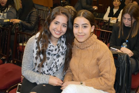 28122018 Ana Sofía y Natalia.