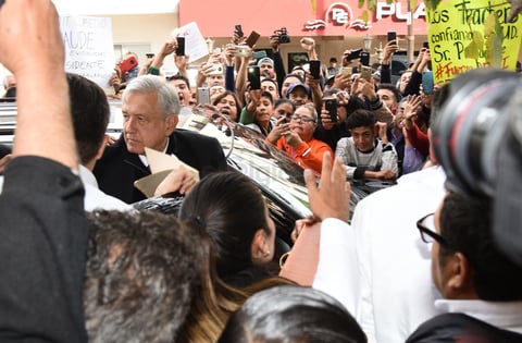 Así fue la llegada de AMLO a Torreón como presidente de la República