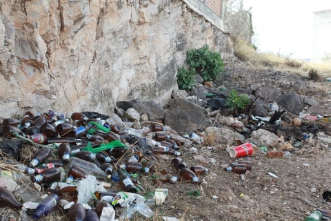 El Siglo de Durango pudo corroborar las malas condiciones en las que se encuentran diversos tramos del pavimento que asciende al mirador del Cerro de los Remedios.