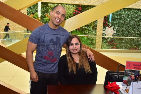 30122018 Gustavo y Vanessa.