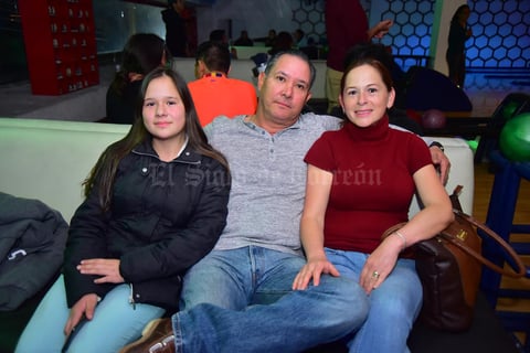 04012019 Paloma, Elías y Liz.