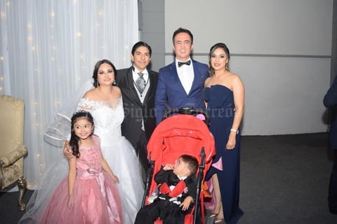 06012019 Isabela, Ana Cecilia, Alexis, Antonio, Carolina y Antonio Jr.