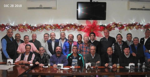 09012019 CELEBRAN 45 ANIVERSARIO.  Ex alumnos de la Generación 70-73' de la Preparatoria Carlos Pereyra.