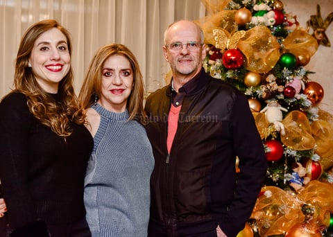 Daniela Dubois, Leticia Perez y Jorge Gutierrez.
