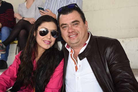 Mary Chuy y Omar
