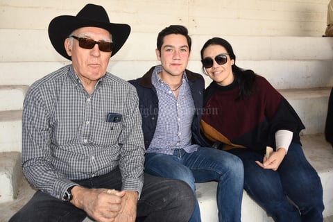 Silverio, Manolo y Vanessa