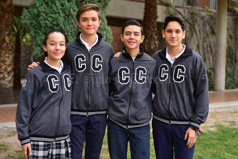 11012019 Ana Paula, Santiago, Rodrigo y Adrián.