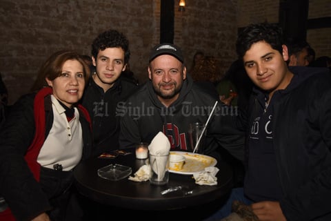 11012019 Luis y Miriam.