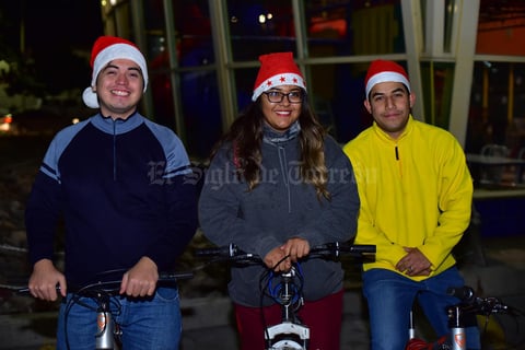 12012019  Óscar, Mariana y Ángel.