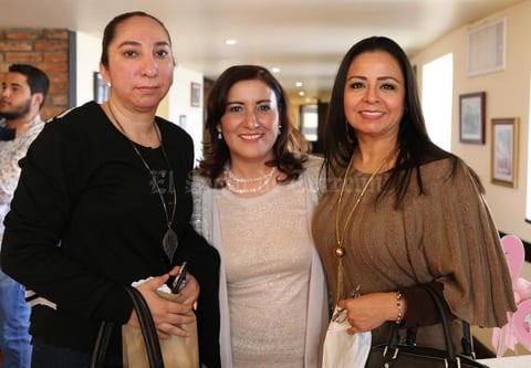 15012019 FELICES.  Diana Dávila y Antonia.