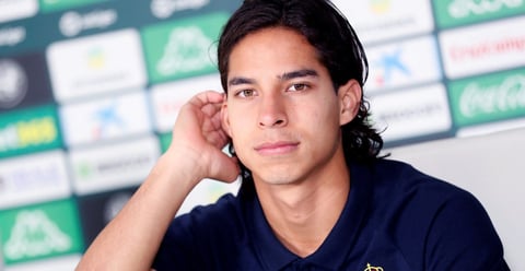 Diego Lainez es oficialmente jugador del Real Betis
