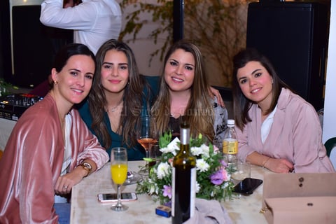Lucia, Ana Karla, Lucia y Cecy