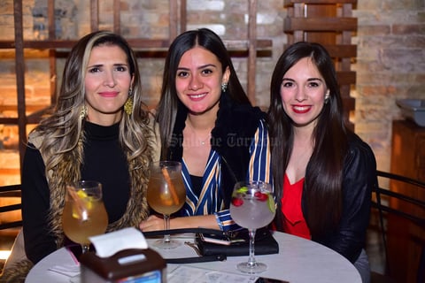 Adriana, Danya y Karla